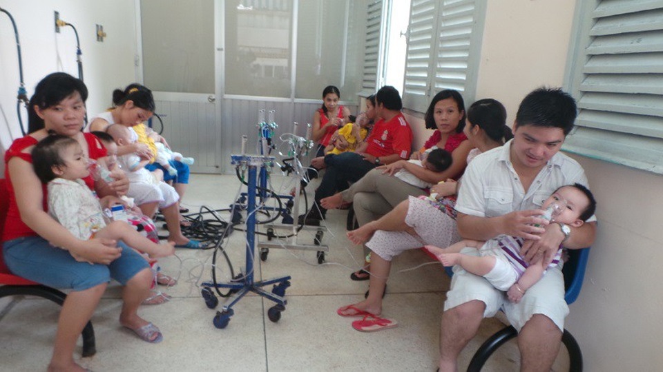 Nhiều bệnh viện chuyên khoa tại TPHCM, tình trạng quá tải bệnh nhân chưa có điểm dừng 