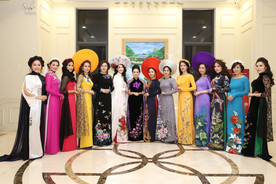 Lady Luxury Night - Đêm tiệc ấm áp đánh dấu Wlin Hà Nội tròn 4 tuổi - 8 Lady Luxury Night - Đêm tiệc ấm áp đánh dấu Wlin Hà Nội tròn 4 tuổi - 8