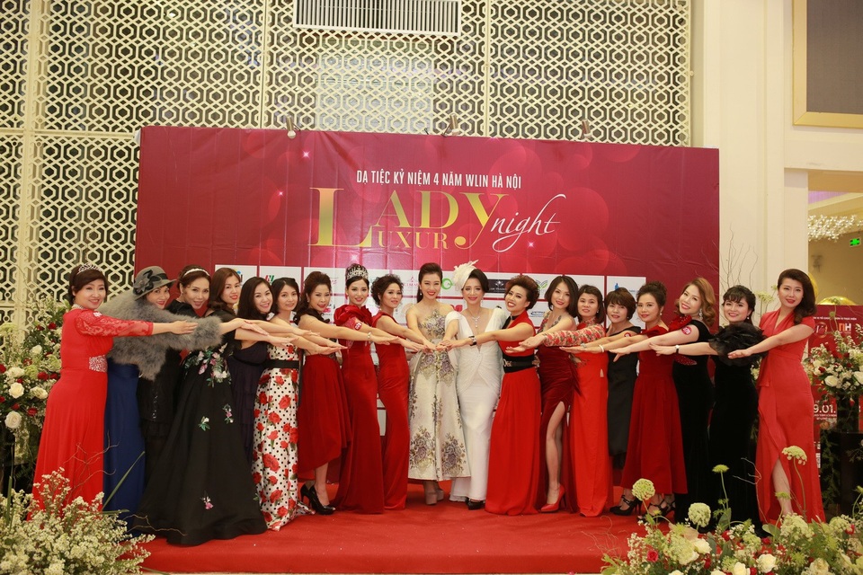 Lady Luxury Night - Đêm tiệc ấm áp đánh dấu Wlin Hà Nội tròn 4 tuổi - 9 Lady Luxury Night - Đêm tiệc ấm áp đánh dấu Wlin Hà Nội tròn 4 tuổi - 9