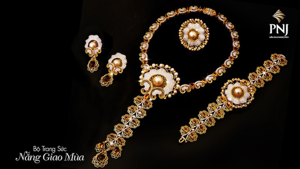 TPHCM: Vinh danh những nghệ nhân "bàn tay vàng" - 3 Nắng Giao Mùa – tác phẩm của PNJ đạt giải cao nhất Hội thi Bàn Tay Vàng 2017