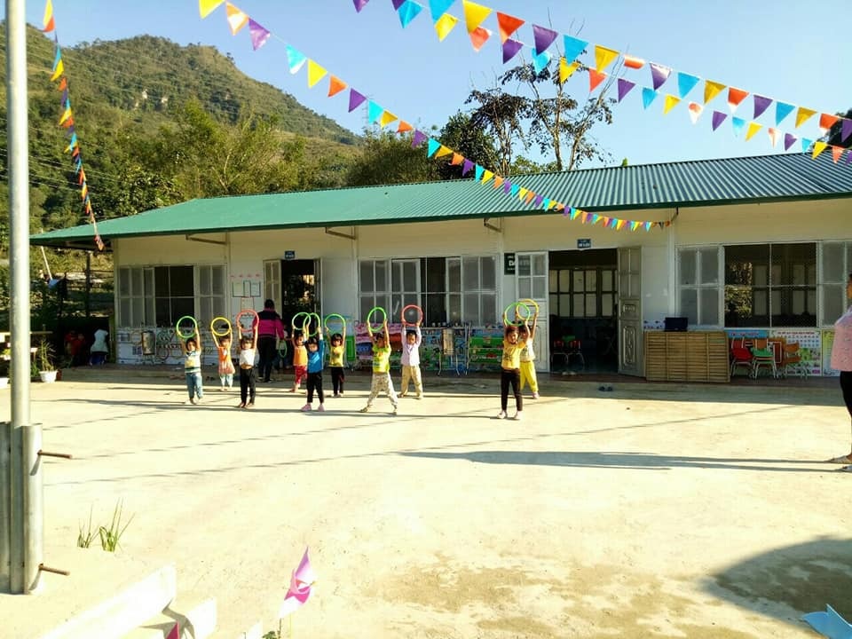 
Các em học sinh tươi vui trong tiết tập thể dục buổi sáng
