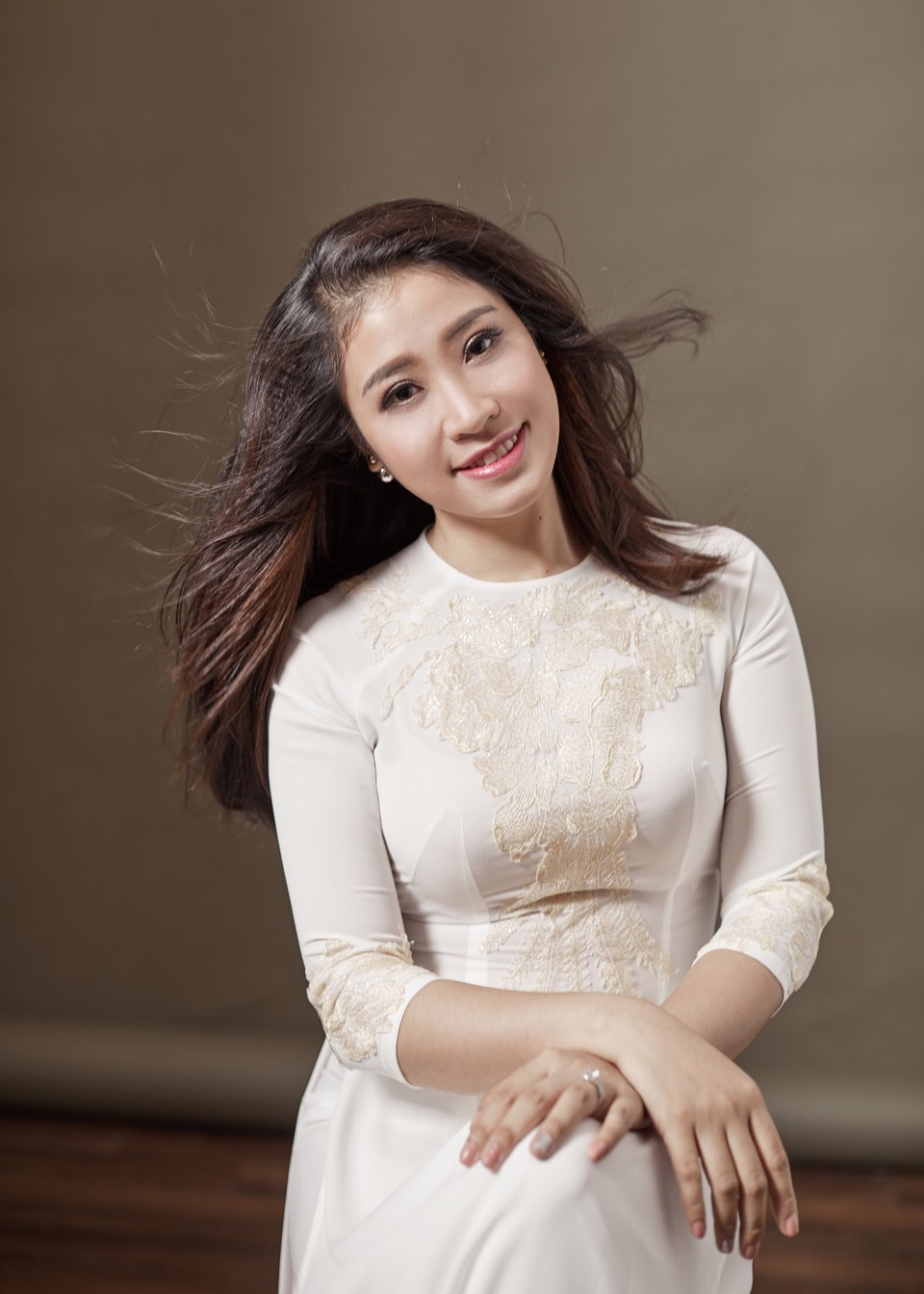 Bích Hồng từng không dám nhận show vì quá tự ti về ngoại hình - 1 Bích Hồng trở lại xinh đẹp và đằm thắm.