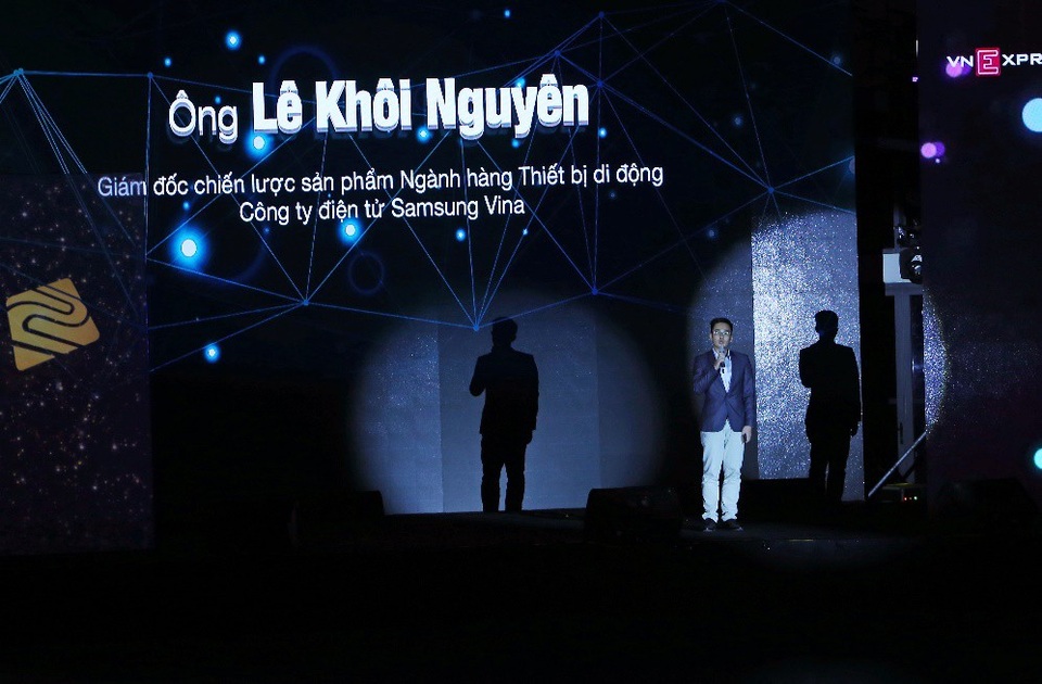 Samsung Pay - Dấu ấn cho giải pháp thanh toán di động tại Việt Nam - 3 Samsung Pay sẽ có thêm các tính năng Loyalty Cards và Samsung Reward nhằm nâng cao trải nghiệm người dùng