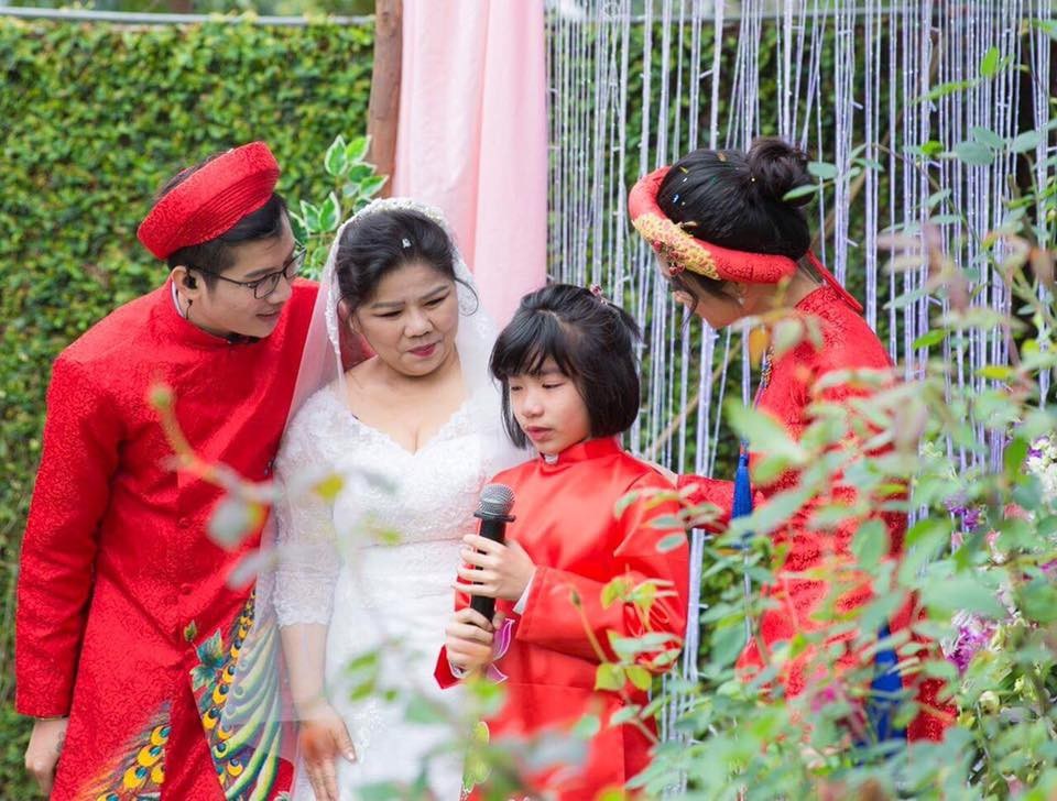 NSND Thanh Hoa kể về 2 lần lấy chồng nhưng 68 tuổi mới được làm cô dâu - 3 NSND Thanh Hoa kể về 2 lần lấy chồng nhưng 68 tuổi mới được làm cô dâu - 3