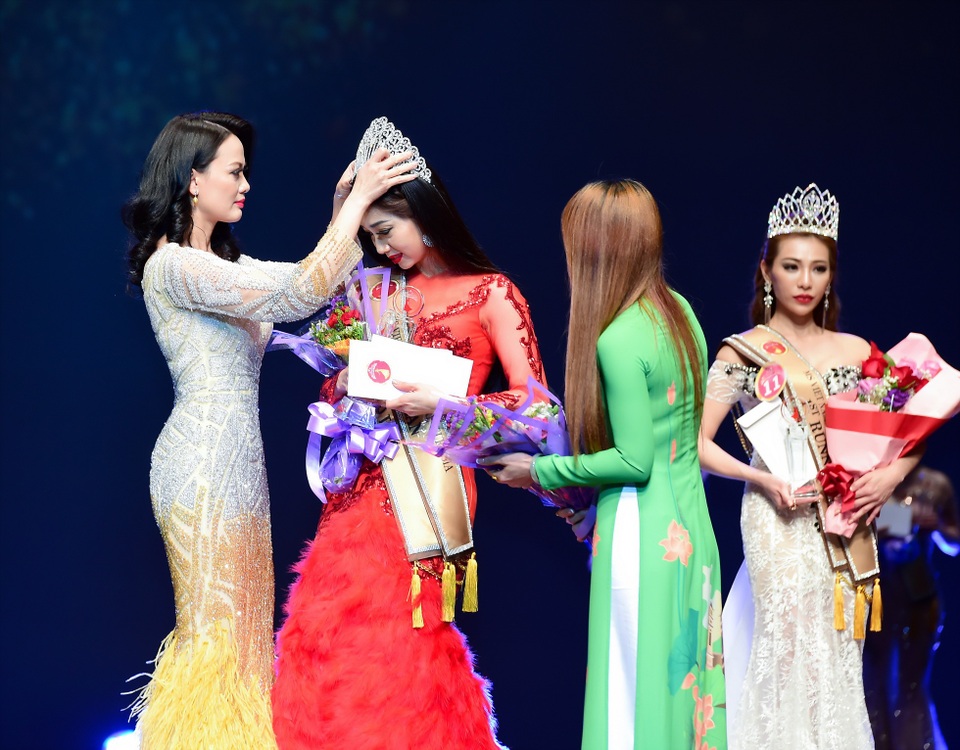 Giáo viên dạy Aerobic bất ngờ đoạt danh hiệu Hoa hậu Đông Nam Á - 1