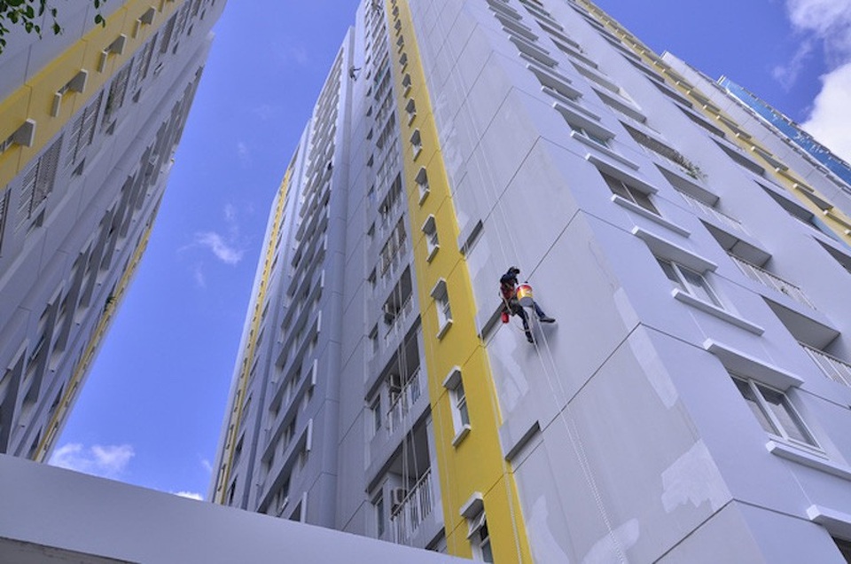 Sau vụ cháy Carina Plaza: Ban Quản lý tòa nhà "quay lưng", tuyên bố dừng hoạt động - 1 Đến trung tuần tháng 9/2018, Chung cư Carina Plaza vẫn đang được sửa chữa.