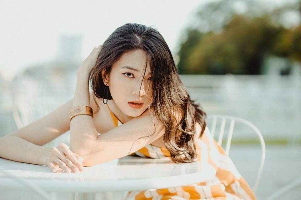 Ngỡ ngàng chàng trai Sài Gòn có tóc dài xinh như thiếu nữ - 4 Ngỡ ngàng chàng trai Sài Gòn có tóc dài xinh như thiếu nữ - 4