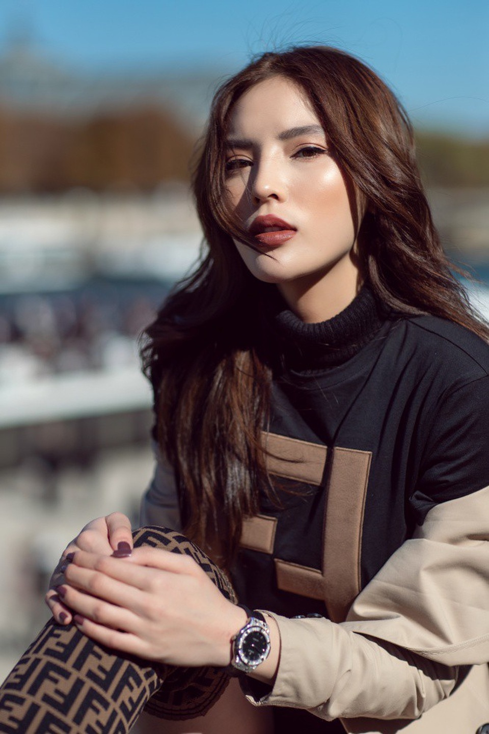 Kỳ Duyên nói tiếng Anh như gió, ngồi ghế VIP theo dõi loạt sao quốc tế catwalk - 11