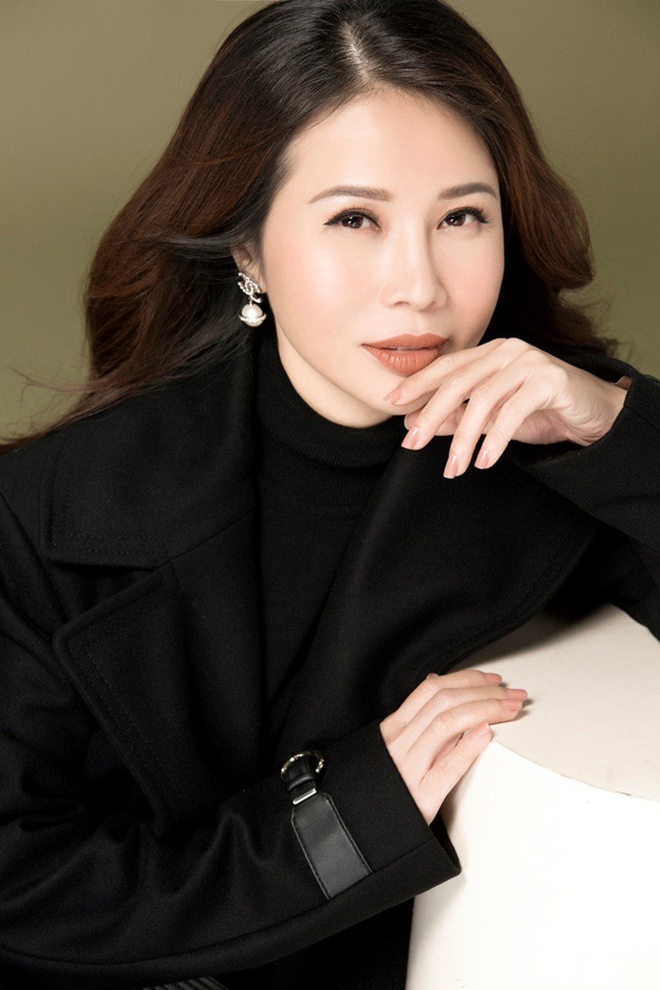 Lan Phương thanh lịch với thời trang thu đông - Ảnh 3. Lan Phương thanh lịch với thời trang thu đông - Ảnh 3.