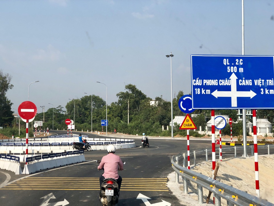 Thông xe cụm công trình trọng điểm “gỡ” nút thắt cửa ngõ Tây Bắc Thủ đô - 6 Nút giao kết nối cầu với đường dẫn đi các hướng TP.Việt Trì