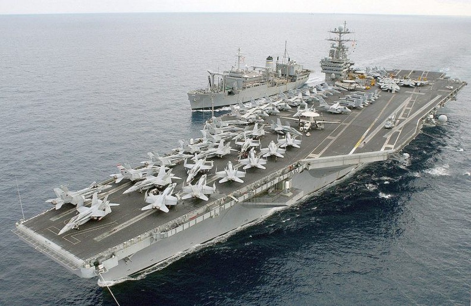 Mỹ rút nhóm tàu tấn công Syria khỏi đông Địa Trung Hải - 1
Tàu sân bay USS Harry S. Truman của Mỹ (Ảnh: Reuters)