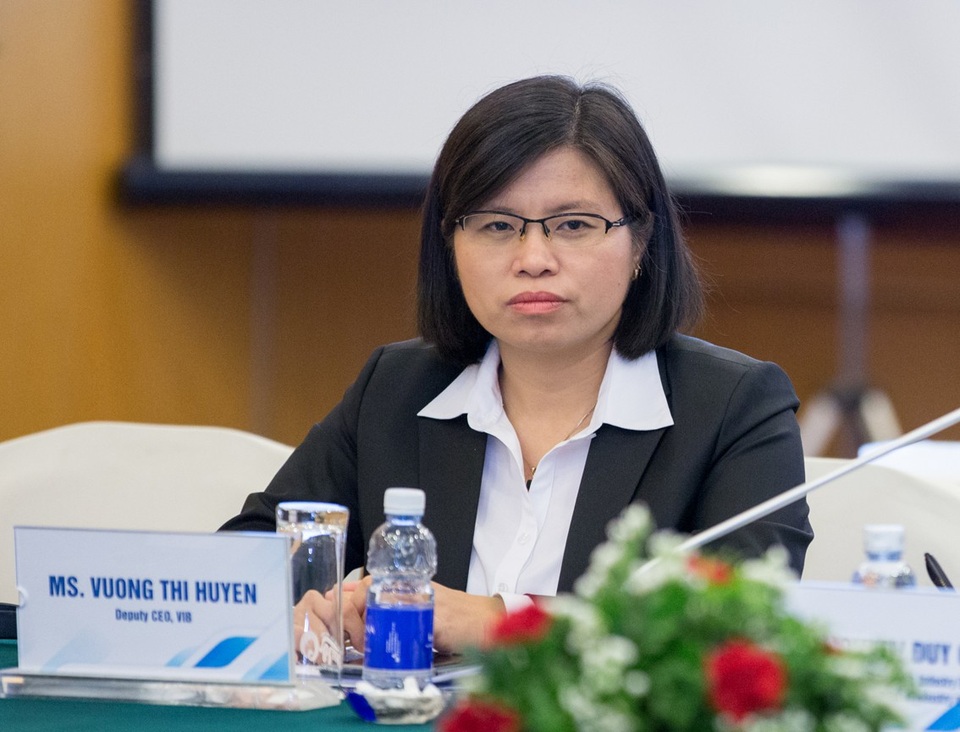 Lãnh đạo VIB nêu giải pháp cho doanh nghiệp trong ngành công nghiệp hỗ trợ - 1 Bà Vương Thị Huyền - Phó Tổng Giám đốc kiêm Giám đốc Khối Khách hàng Doanh nghiệp của VIB