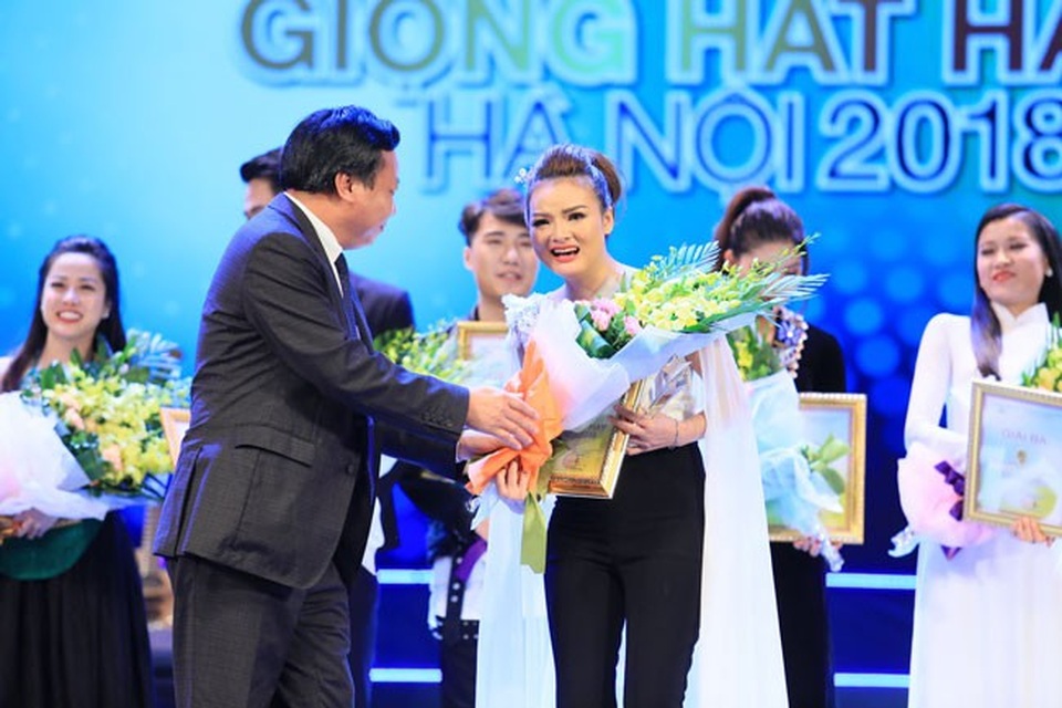 Nguyễn Thùy Liên giành giải Nhất Giọng hát hay Hà Nội - 4