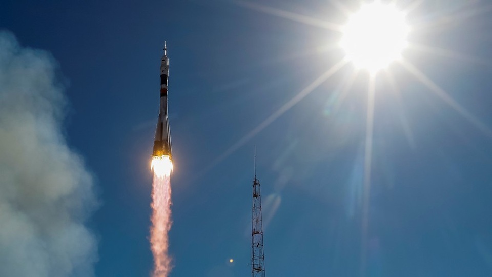Khoảnh khắc tàu vũ trụ Soyuz gặp sự cố, phi hành gia thoát chết trong gang tấc - 1
Tàu Soyuz được phóng đi hôm nay 11/10. (Ảnh: Reuters)
