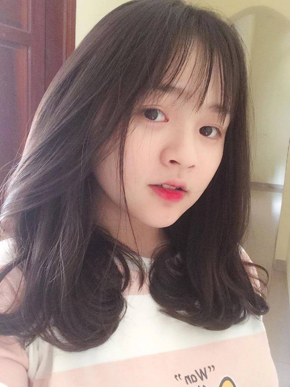 Nữ sinh Đắk Lắk có giọng nói ngọt lịm khiến dân mạng... phát ngán - 1 Một số hình ảnh của Thế Trâm