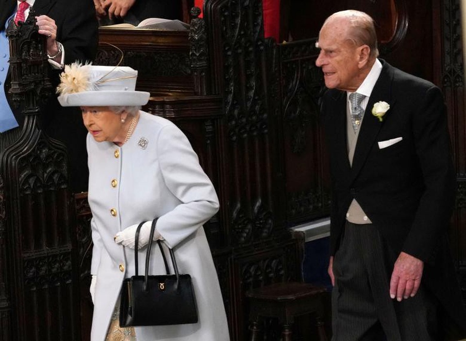Công chúa Anh đẹp rạng rỡ trong đám cưới cổ tích - 9 Nữ hoàng Anh Elizabeth II và Hoàng tế Philip.