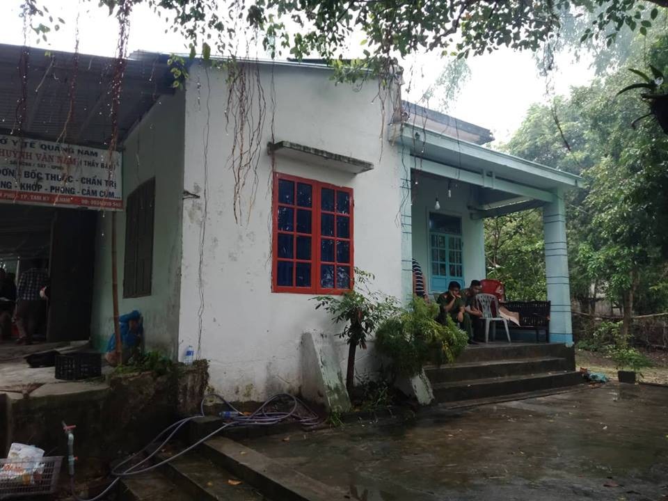 Thầy lang 70 tuổi tử vong nghi bị sát hại - 1 Nhà nạn nhân, nơi xảy ra vụ việc