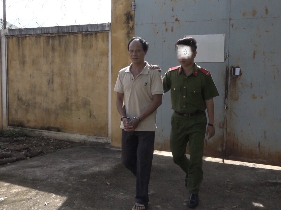 Truy đuổi kẻ trộm xe máy, phát hiện cả kho xe máy bị trộm - 1 Đối tượng Hoàng Nhất Nam tại cơ quan điều tra