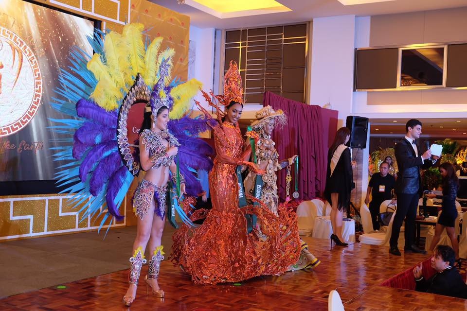 Người đẹp Việt giành Huy chương Vàng trang phục dân tộc tại Miss Earth 2018 - 8 Người đẹp Việt giành Huy chương Vàng trang phục dân tộc tại Miss Earth 2018 - 8