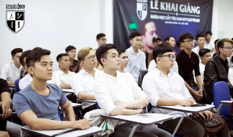 Đỗ Đức Trọng - người đón đầu xu hướng công nghệ trong ngành đào tạo tóc Việt - 2 Đỗ Đức Trọng - người đón đầu xu hướng công nghệ trong ngành đào tạo tóc Việt - 2