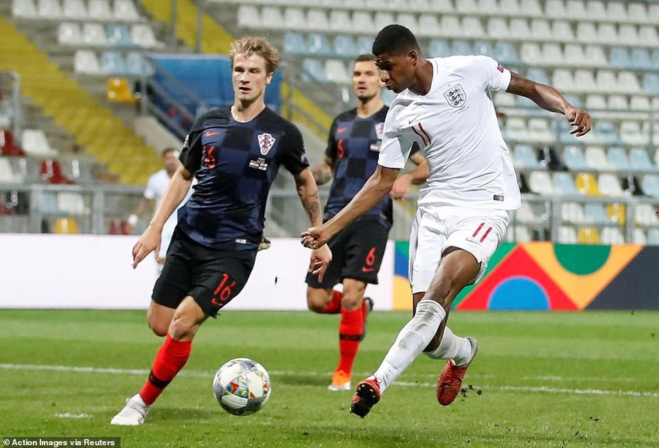 Đội tuyển Anh bất phân thắng bại với Croatia - 15
... sau khi tiền đạo MU bỏ lỡ nhiều cơ hội ở trận đấu này