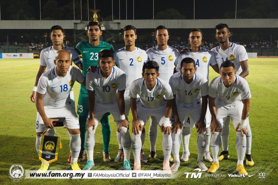 
Malaysia hủy diệt Sri Lanka
