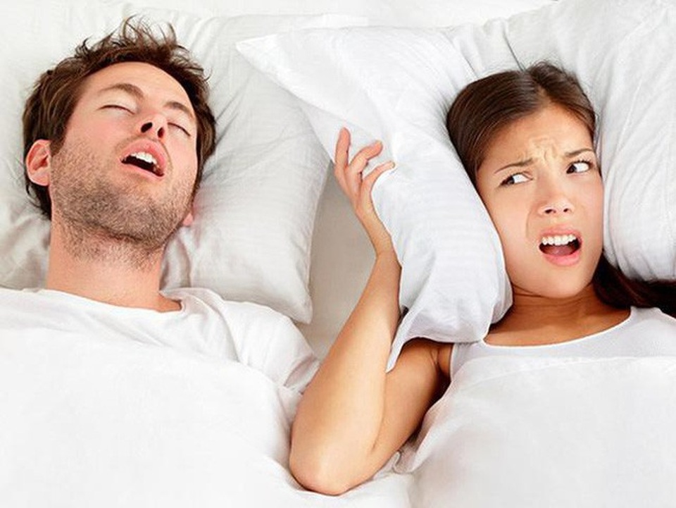 Những dấu hiệu không thể ngờ của bệnh tim - 1 Đừng chủ quan khi bạn bị ngủ ngáy
