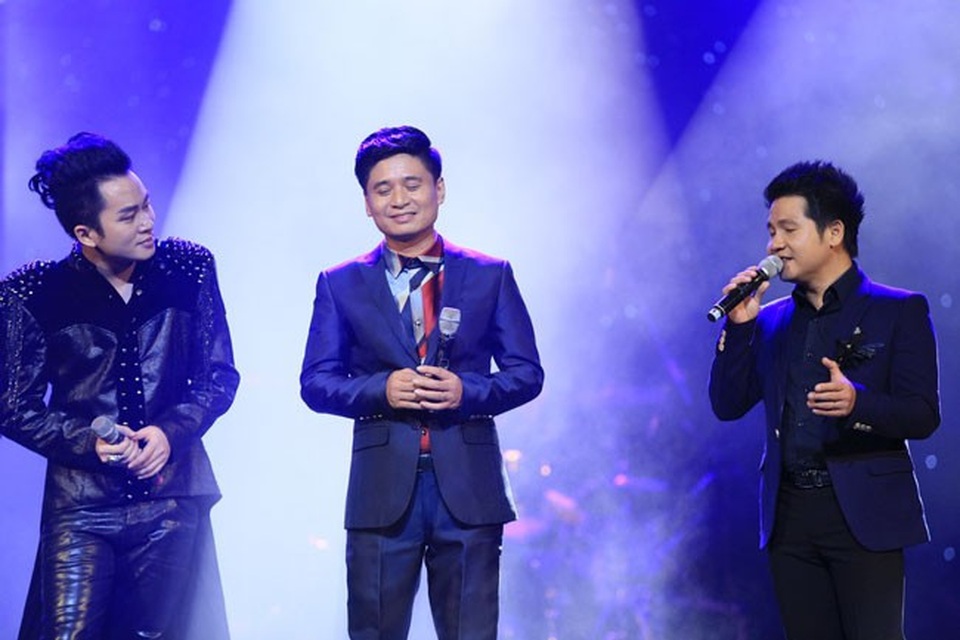 Hồng Nhung- Mỹ Linh tạo bất ngờ trong “Có phải em mùa thu Hà Nội” - 2 Tùng Dương, Tấn Minh và Trọng Tấn cũng tham gia chương trình tối ngày 20/10 tới tại Hà Nội.