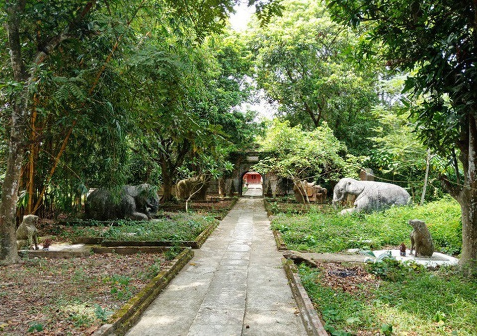 Thành nhà Hồ "đệ nhị" bị lãng quên, 52 tỉ đồng trùng tu vẫn nằm "trên giấy" - 2 Thành nhà Hồ "đệ nhị" bị lãng quên, 52 tỉ đồng trùng tu vẫn nằm "trên giấy" - 2
