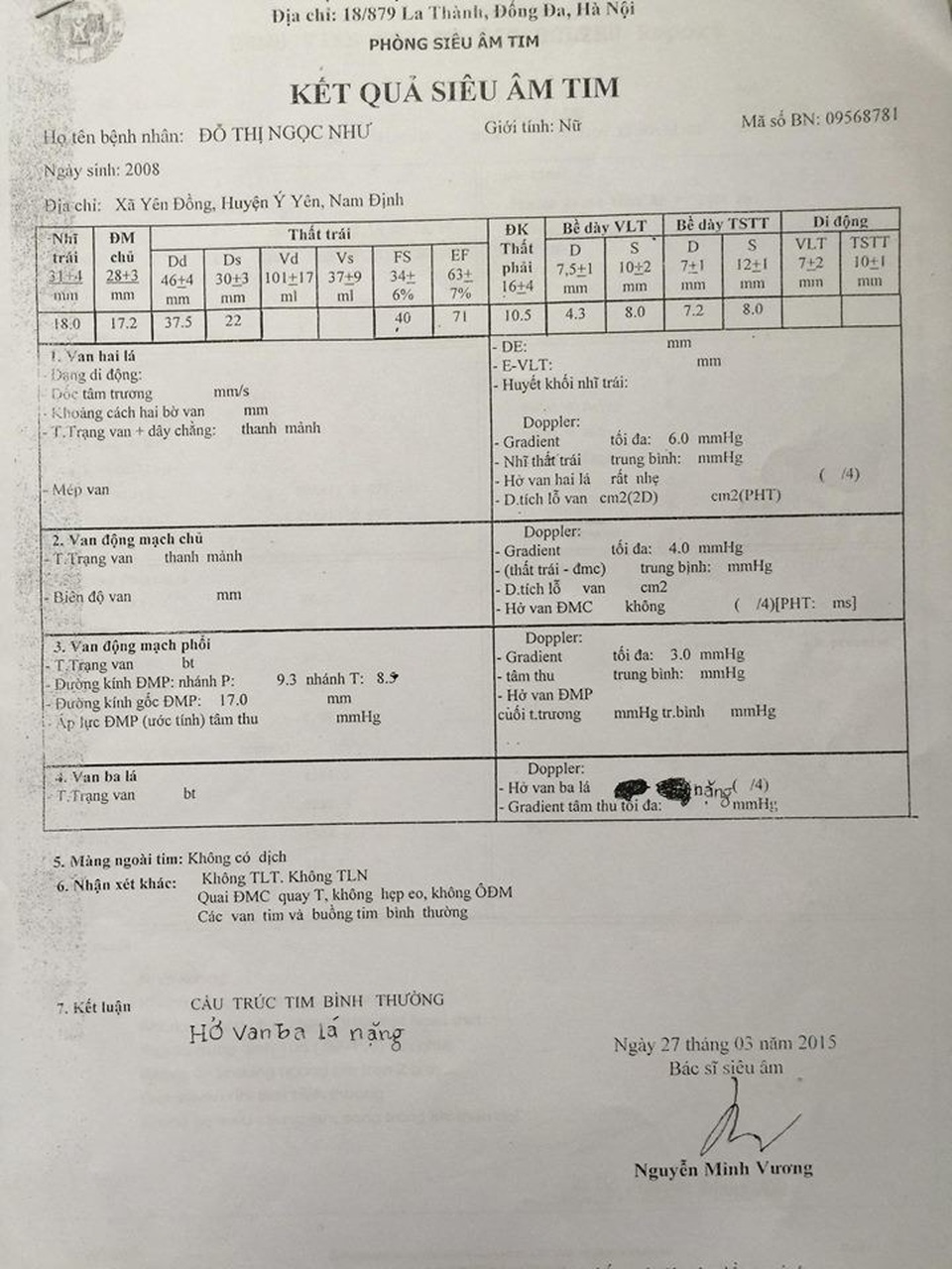 Em gái Dương là bé Ngọc Như bị tim nặng.