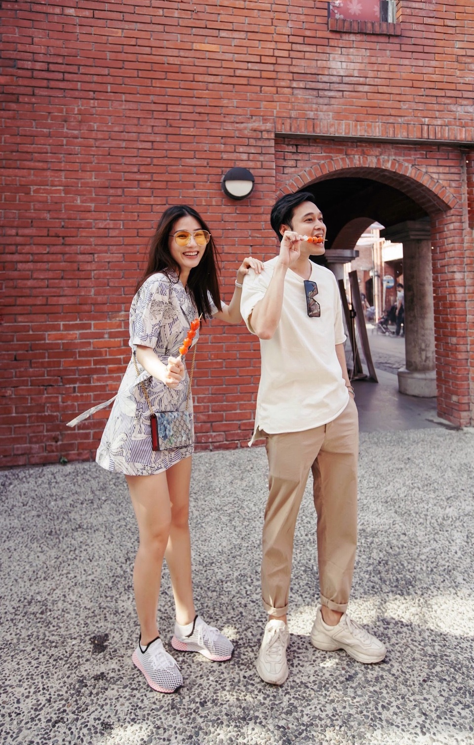 Cả hai đều là những nghệ sĩ có đam mê lớn với du lịch.