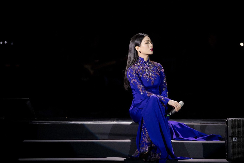 Lệ Quyên: “Tôi sinh ra trong gia đình lao động nghèo nên có tuổi thơ dữ dội” - 4 Lệ Quyên nhận mình có một tuổi thơ dữ dội.