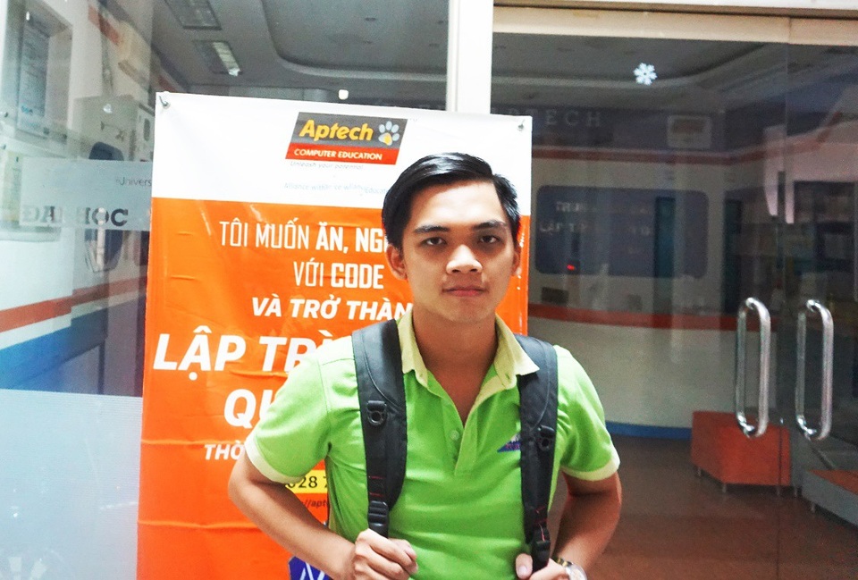 Đam mê lập trình, cậu sinh viên IT học 2 trường cùng lúc - 2
Nguyễn Minh Duy, sinh viên năm cuối Aptech và Đại học KHTN.