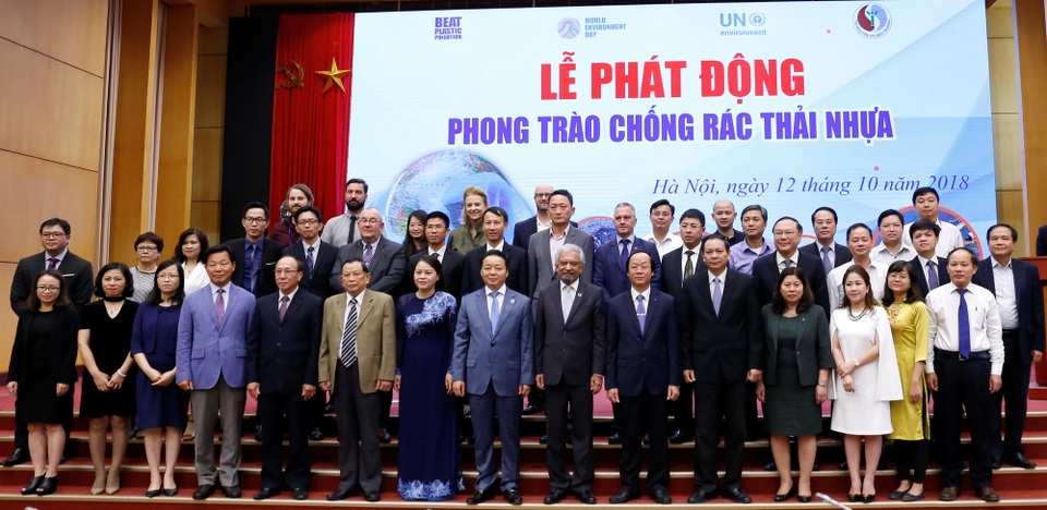 FrieslandCampina Việt Nam tham gia chương trình chống rác thải nhựa - 1 Các đại biểu tham dự Lễ phát động