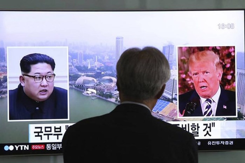 
Việc Mỹ muốn tiếp tục siết chặt cấm vận chống Triều Tiên được xem “ngược dòng” những tiến triển tích cực gần đây trên bán đảo Triều Tiên
