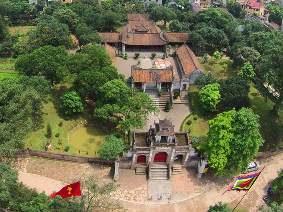 Thành Cổ Loa bị xâm phạm nghiêm trọng: Chuyên gia và Bộ Văn hoá nói gì? - 1 Nhiều chuyên gia cho rằng, cần phải sớm có giải pháp đồng bộ và khoa học để bảo tồn Thành Cổ Loa trước sự xâm phạm nghiêm trọng của đô thị hoá. Ảnh: TL.