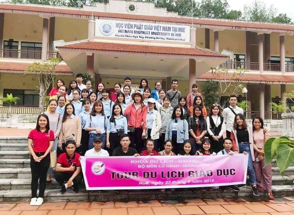Ra mắt nhiều tour du lịch mới lạ của Khoa Du lịch – Đại học Huế - 8 Tham quan Học viện Phật giáo Việt Nam tại Huế