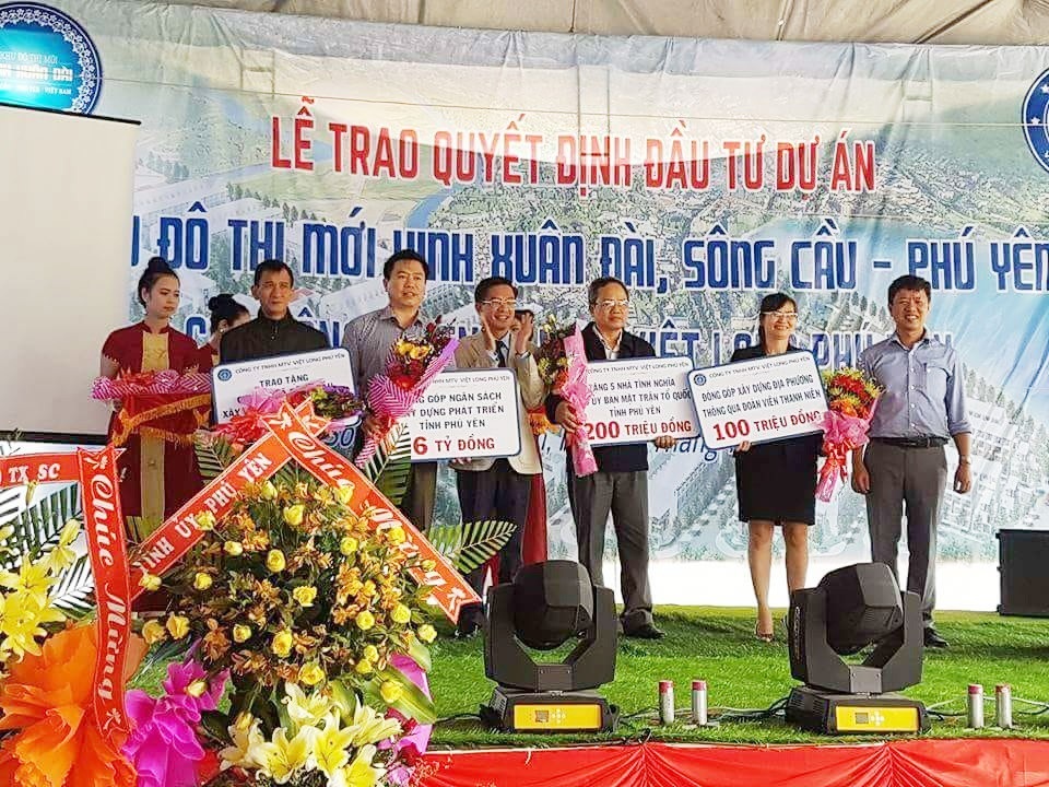 
Việt Long Phú Yên luôn xem việc chia sẻ với cộng đồng, gắn kết lợi ích phát triển của doanh nghiệp với xã hội là sợi chỉ đỏ xuyên suốt quá trình phát triển
