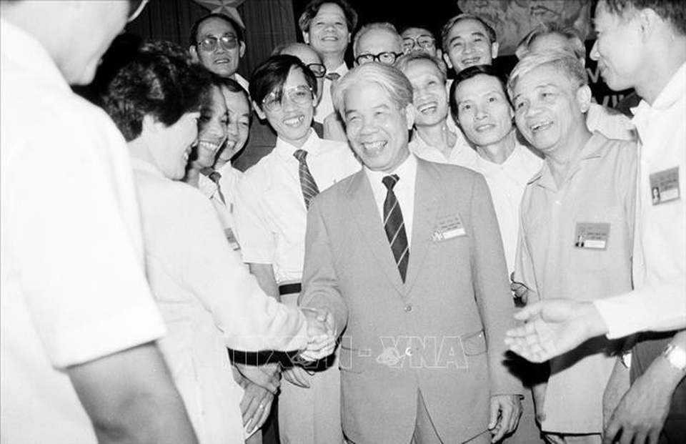 Phái đoàn Hoa Kỳ chia buồn về việc nguyên Tổng Bí thư Đỗ Mười qua đời - 1 Phái đoàn Hoa Kỳ chia buồn về việc nguyên Tổng Bí thư Đỗ Mười qua đời - 1