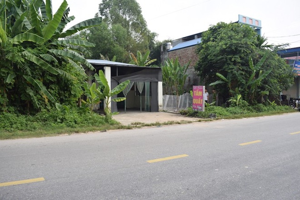 Mâu thuẫn tình cảm, gã thợ sơn đốt người tình trong quán tẩm quất - 5 Cơ sở tẩm quất Gió Xuân