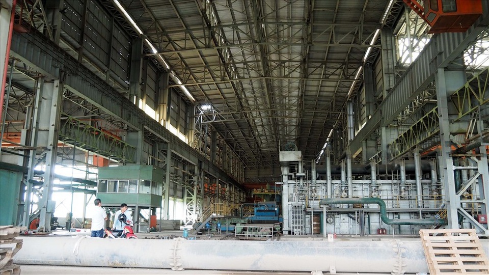 Hậu Vinashin: 8 năm hoang tàn bỏ mặc một nhà máy thép từng ngốn 3.300 tỉ đồng đầu tư - 9 Hậu Vinashin: 8 năm hoang tàn bỏ mặc một nhà máy thép từng ngốn 3.300 tỉ đồng đầu tư - 9