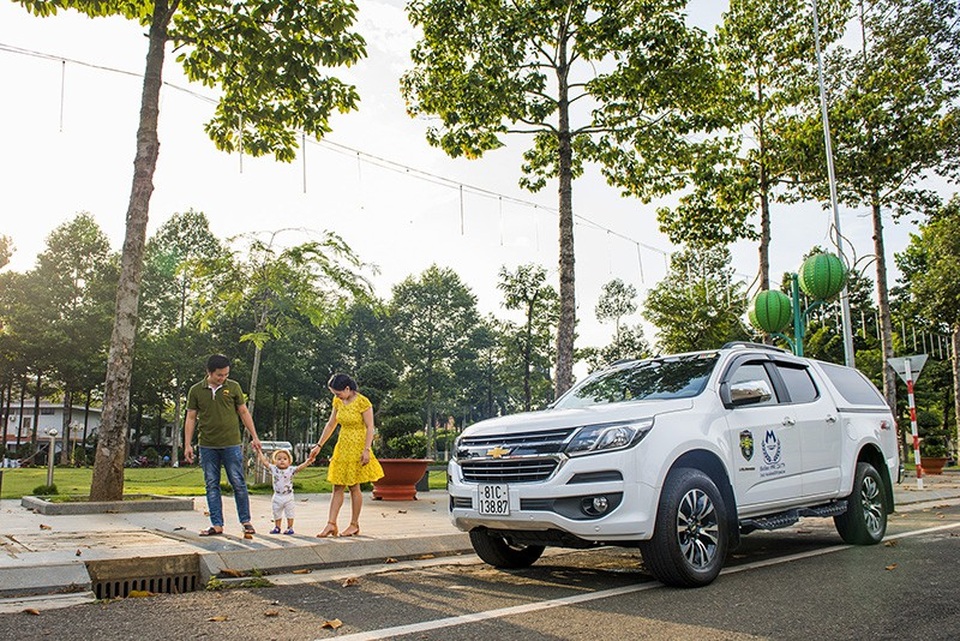 Chuyện những “bóng hồng” đằng sau vô-lăng - 5 Chuyện những “bóng hồng” đằng sau vô-lăng - 5
