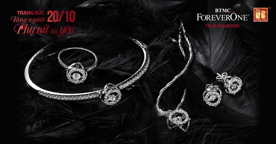Xu hướng quà tặng trang sức dịp 20/10 - 5
Forever One là nhãn hàng trang sức kim cương phong cách của Bảo Tín Minh Châu