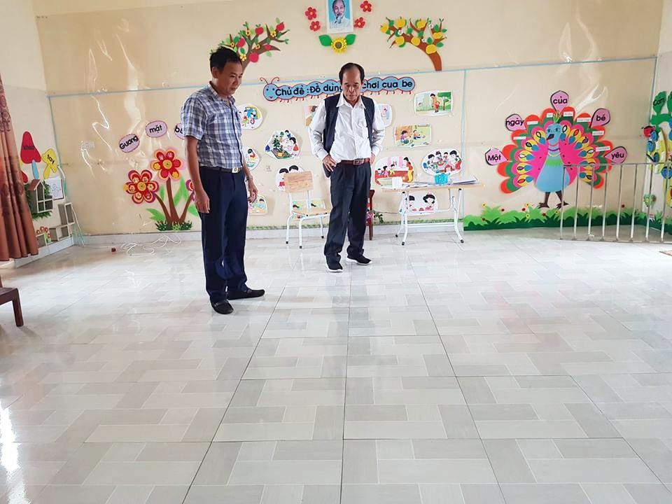 Chủ đầu tư khắc phục hư hỏng tại trường mầm non 30 tỷ - 2 Hư hỏng trong phòng học đã được Chủ đầu tư và đơn vị thi công sửa chữa lại.