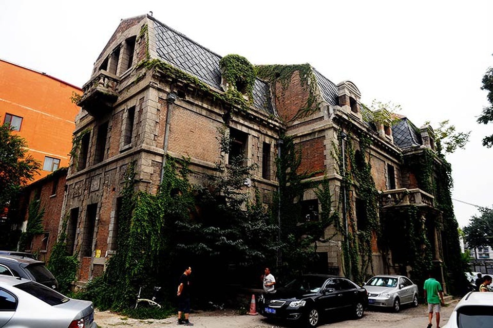 Ám ảnh xung quanh "Ngôi nhà ma ám" nổi tiếng nhất Bắc Kinh - 1 Căn nhà nhiều tin đồn ma ám nổi tiếng nhất Bắc Kinh