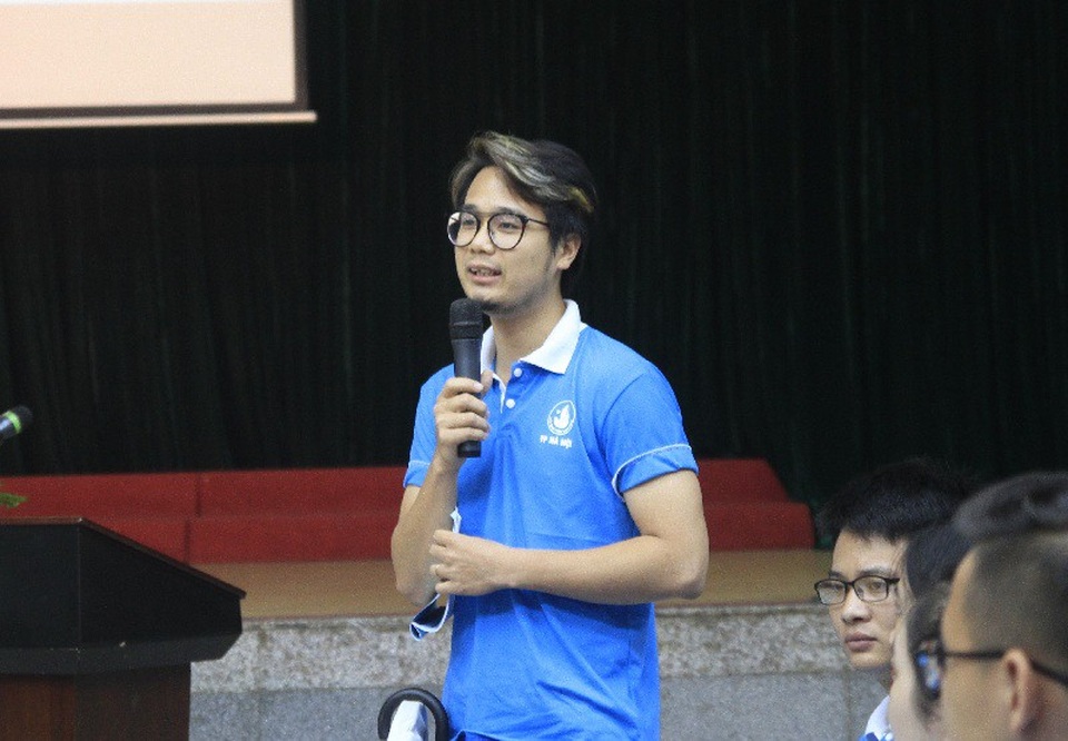 Ứng dụng cách mạng 4.0 vào hoạt động tình nguyện - 2 Anh Trần Vĩnh Hòa - Chủ tịch Hội sinh viên trường ĐH Khoa học xã hội và nhân văn