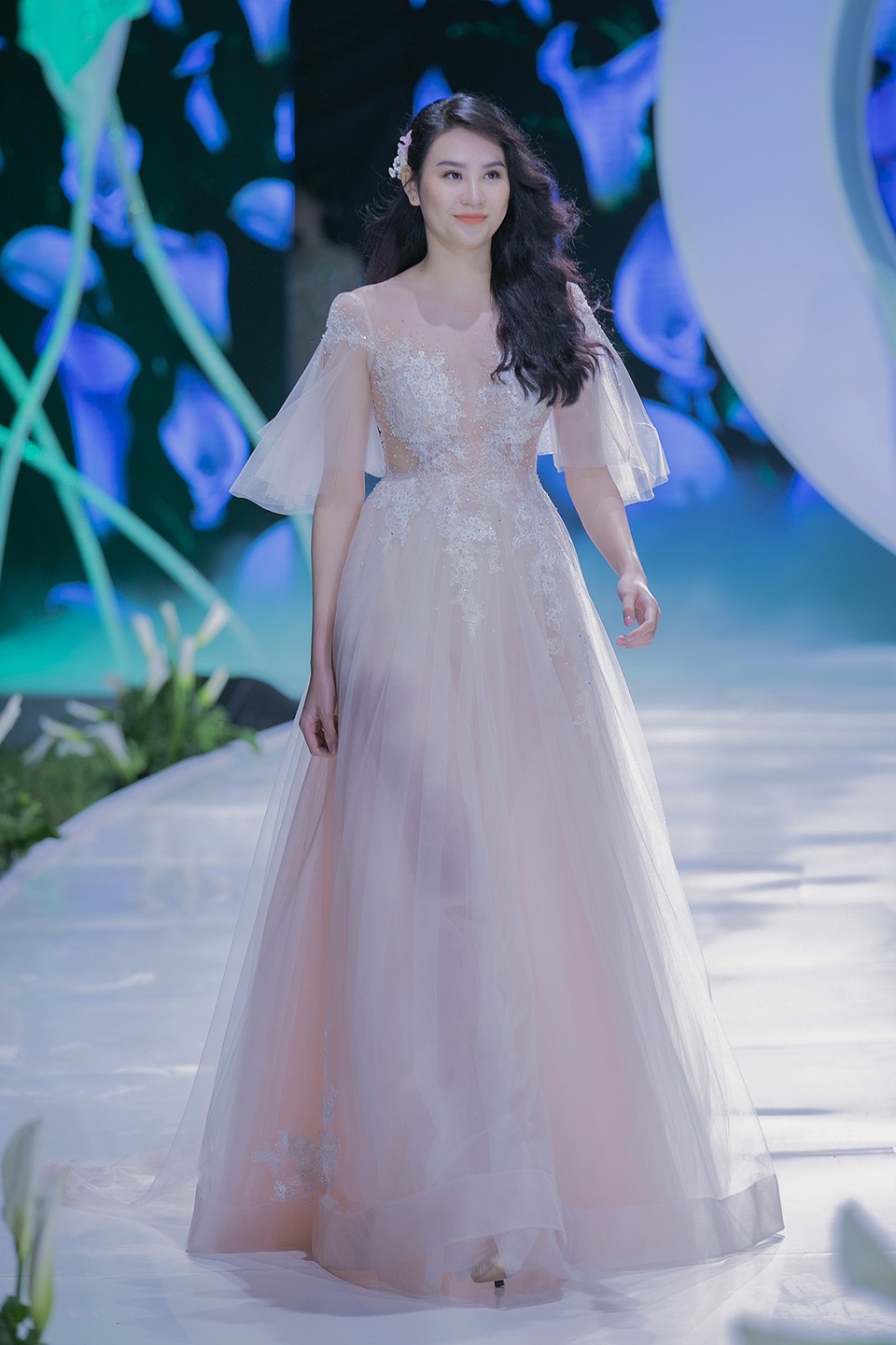 Calla Bridal và câu chuyện về khu vườn địa đàng tại Đại sứ quán Pháp - Ảnh 6. Calla Bridal và câu chuyện về khu vườn địa đàng tại Đại sứ quán Pháp - Ảnh 6.