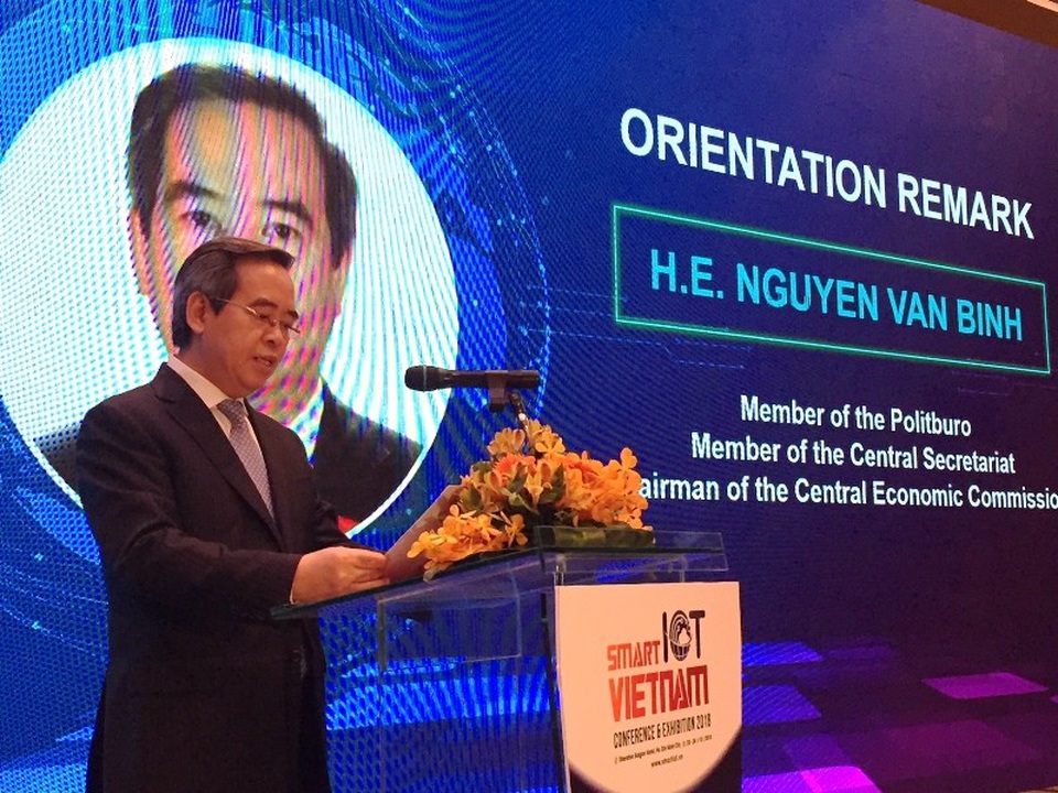 Nuôi cá trồng rau, muốn hiệu quả phải có “Internet vạn vật” - 3 Đồng chí Nguyễn Văn Bình, Ủy viên Bộ Chính trị, Bí thư Trung ương Đảng, Trưởng Ban Kinh tế Trung ương. Ảnh: Đại Việt