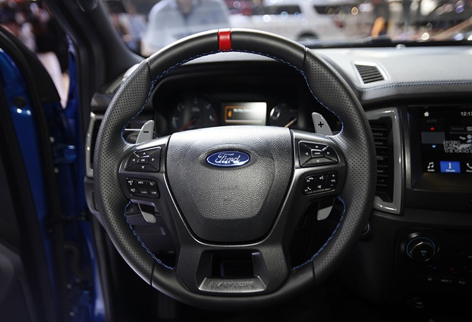 Ford Ranger Raptor chốt giá gần 1,2 tỉ đồng - 11 Ford Ranger Raptor chốt giá gần 1,2 tỉ đồng - 11