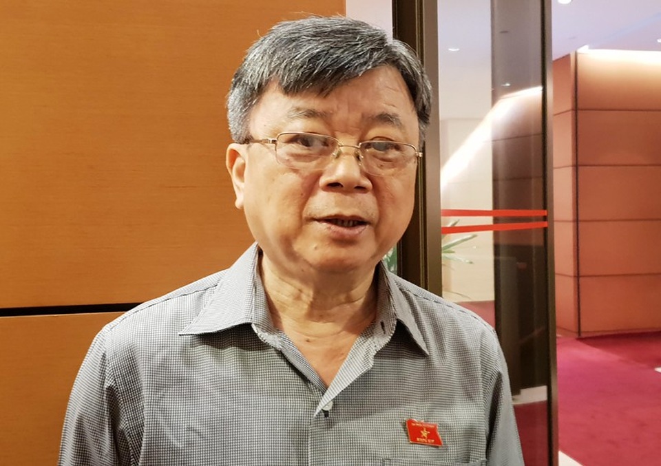 “Không để lợi ích nhóm chi phối khi đánh giá tín nhiệm lãnh đạo” - 1
Đại biểu Trương Trọng Nghĩa: Quan chức càng cao càng phải minh bạch và công khai, chẳng những chỉ là công việc mà còn cả đời tư